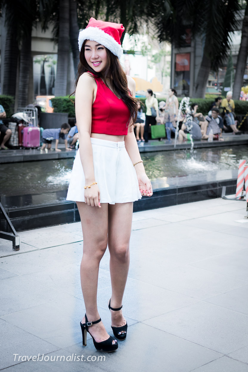 Pretty-Thai-Model-Santa-Girl-Bangkok-Thailand-2014-23