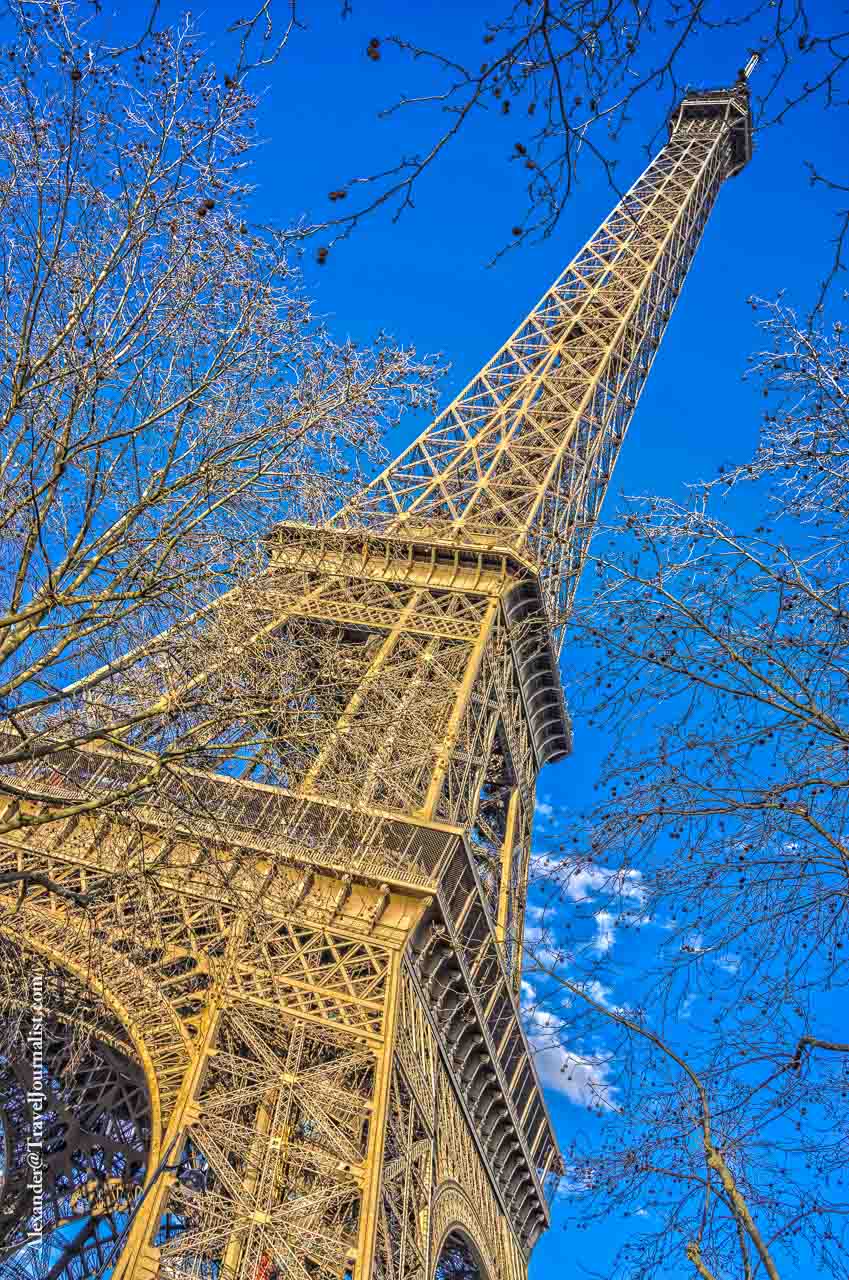 Amazing-Eiffel-Tower-Paris-France-Champs-de-Mars-2015