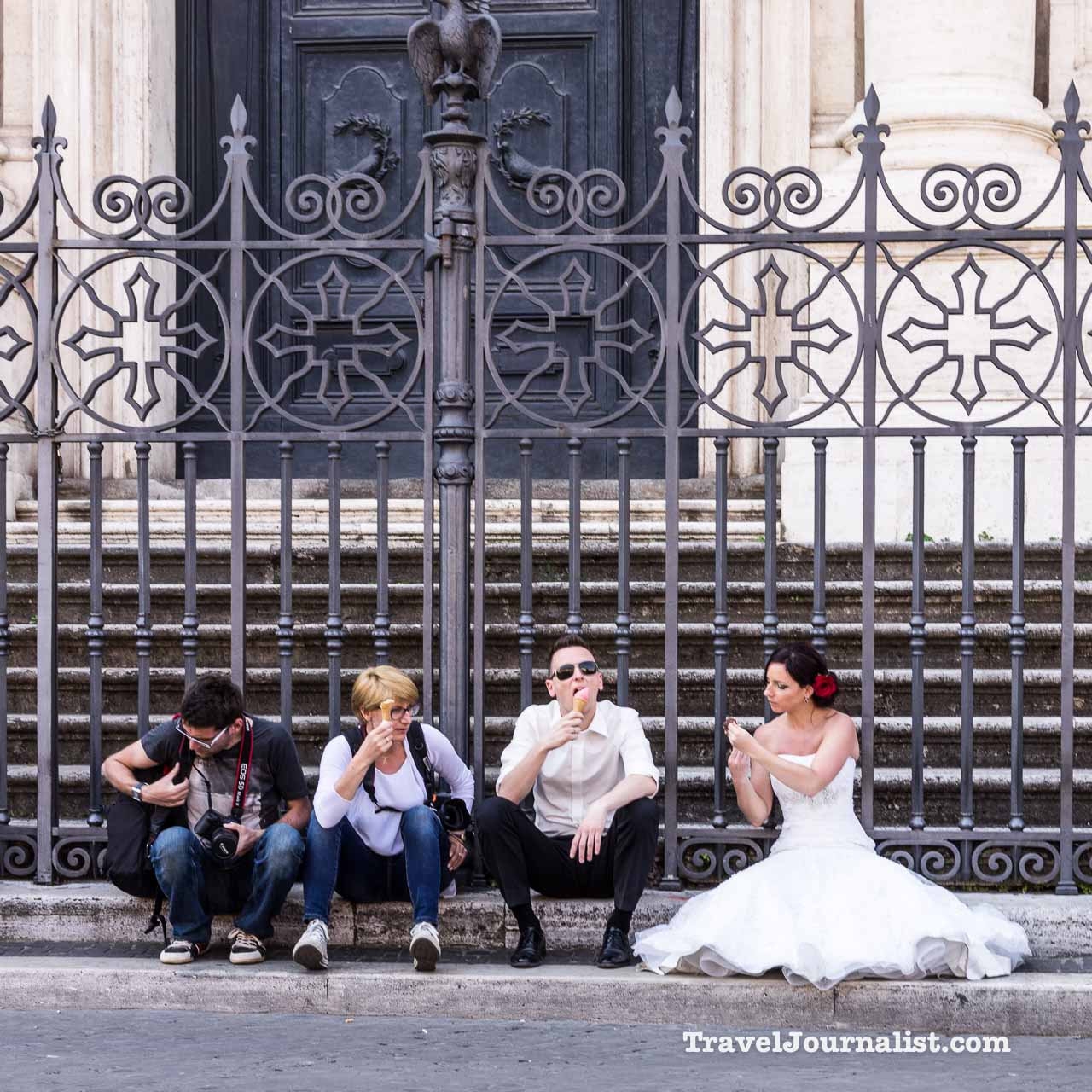 Wedding-Dress-Piazza-Navonna-Rome-Italy