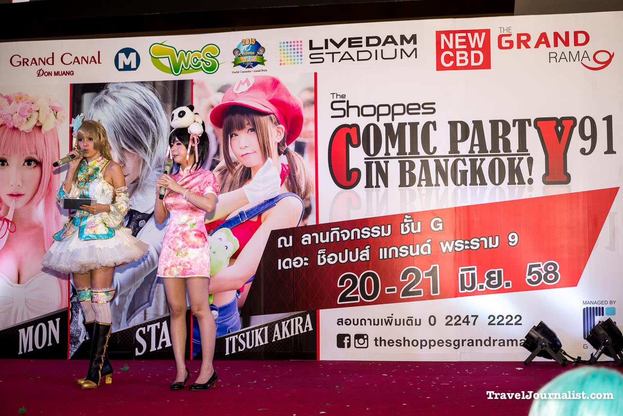 Cute-Cosplay-Girls-Bangkok-Thailand-comic-Party-14