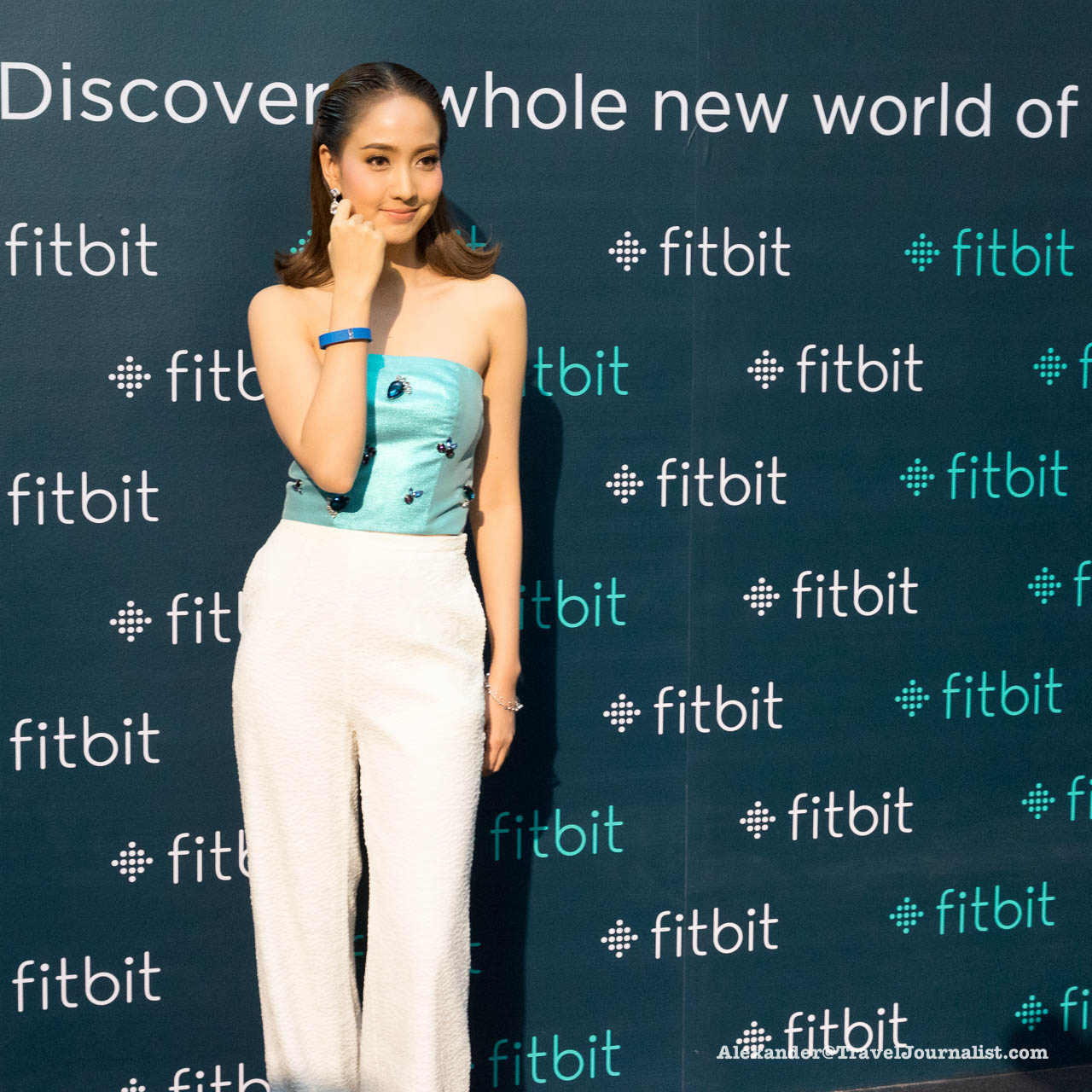 Natapohn-Taew-Temeeruk-Actress-Model-Fitbit-Bangkok-Thailand-7