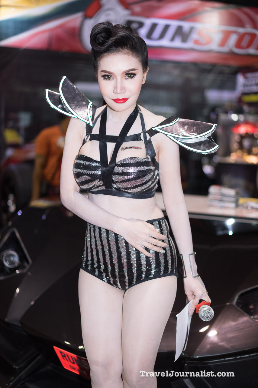 Pretty-Thai-Girls-Bangkok-Car-Show-Auto-Thailand-2015-2
