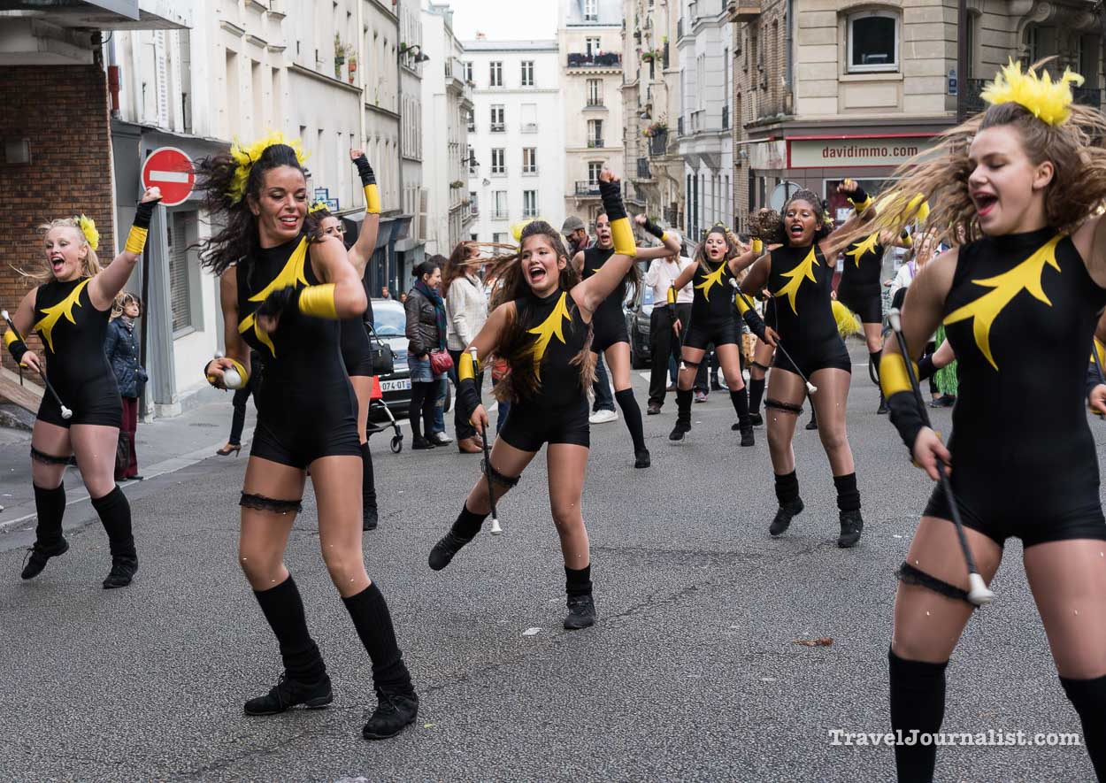 Majorettes-Dancing-Fontenay-Trésigny-Paris-Montmartre-France-59