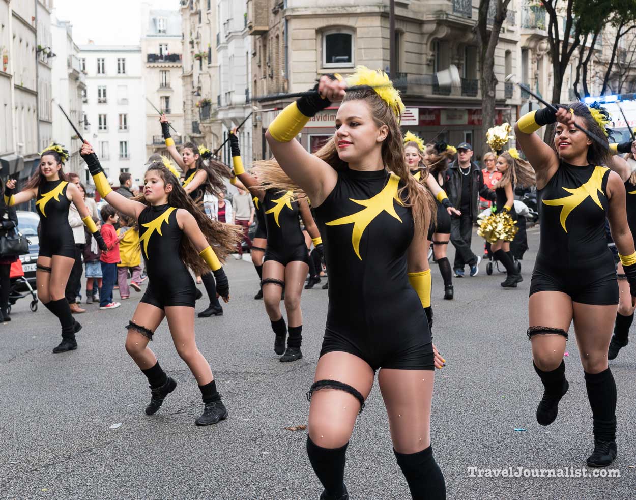 Majorettes-Dancing-Fontenay-Trésigny-Paris-Montmartre-France-64