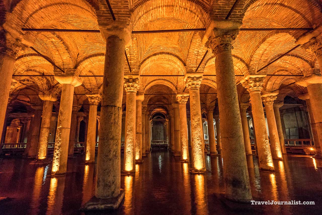 Basilica-Cistern-Sunken-Palace-James-Bond-Istanbul-Turkey-5
