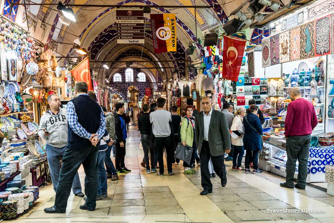 Grand-Bazaar-Istanbul-Shopping-food-rugs-jewels-delight-Turkey-24