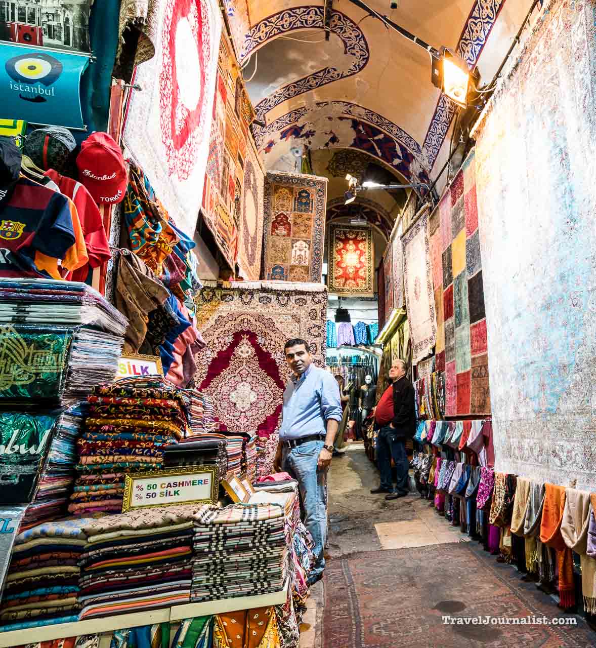 Grand-Bazaar-Istanbul-Shopping-rugs-Turkey-26