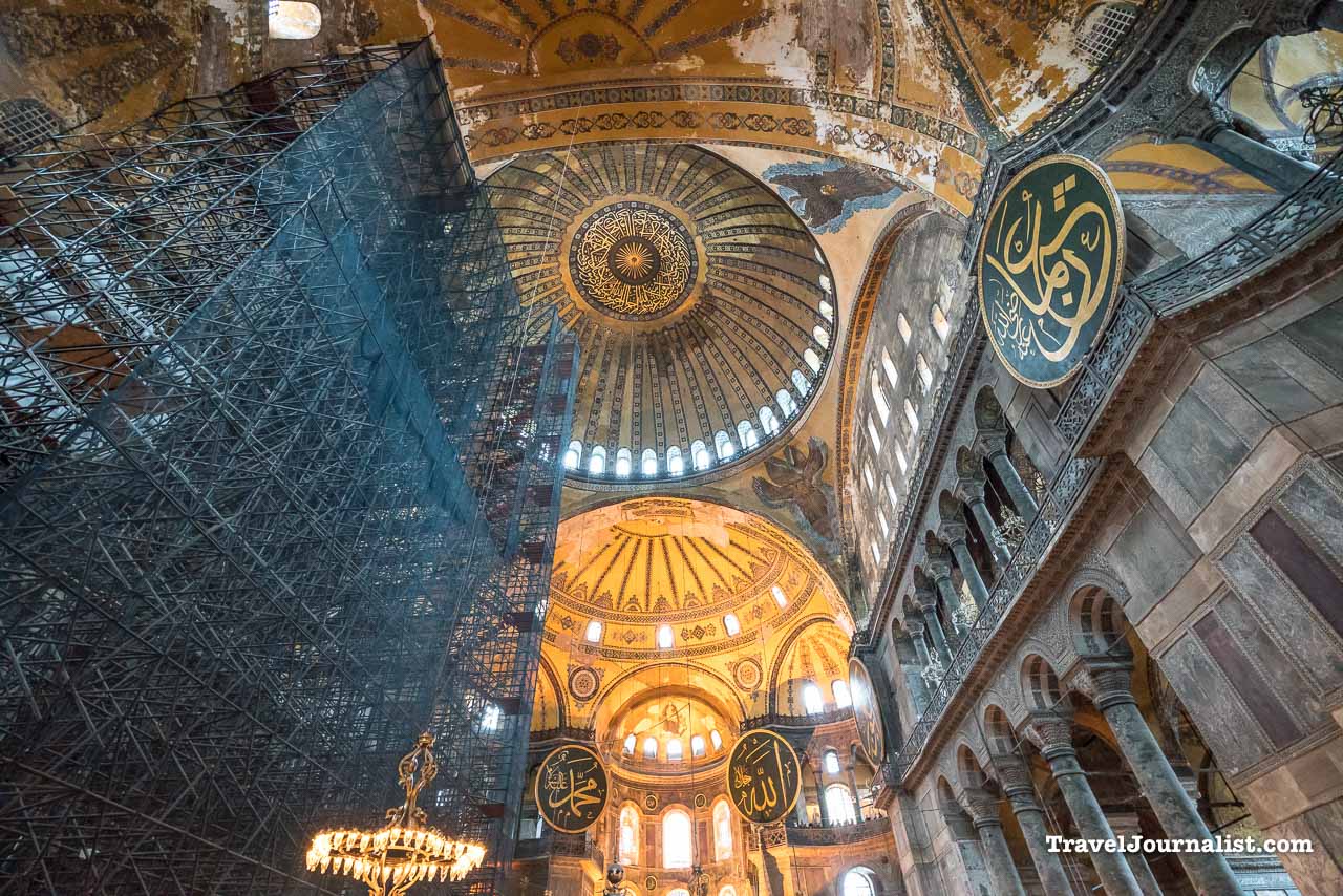 Hagia-Sofia-Basilic-Mosque-Museum-Istanbul-Turkey-9