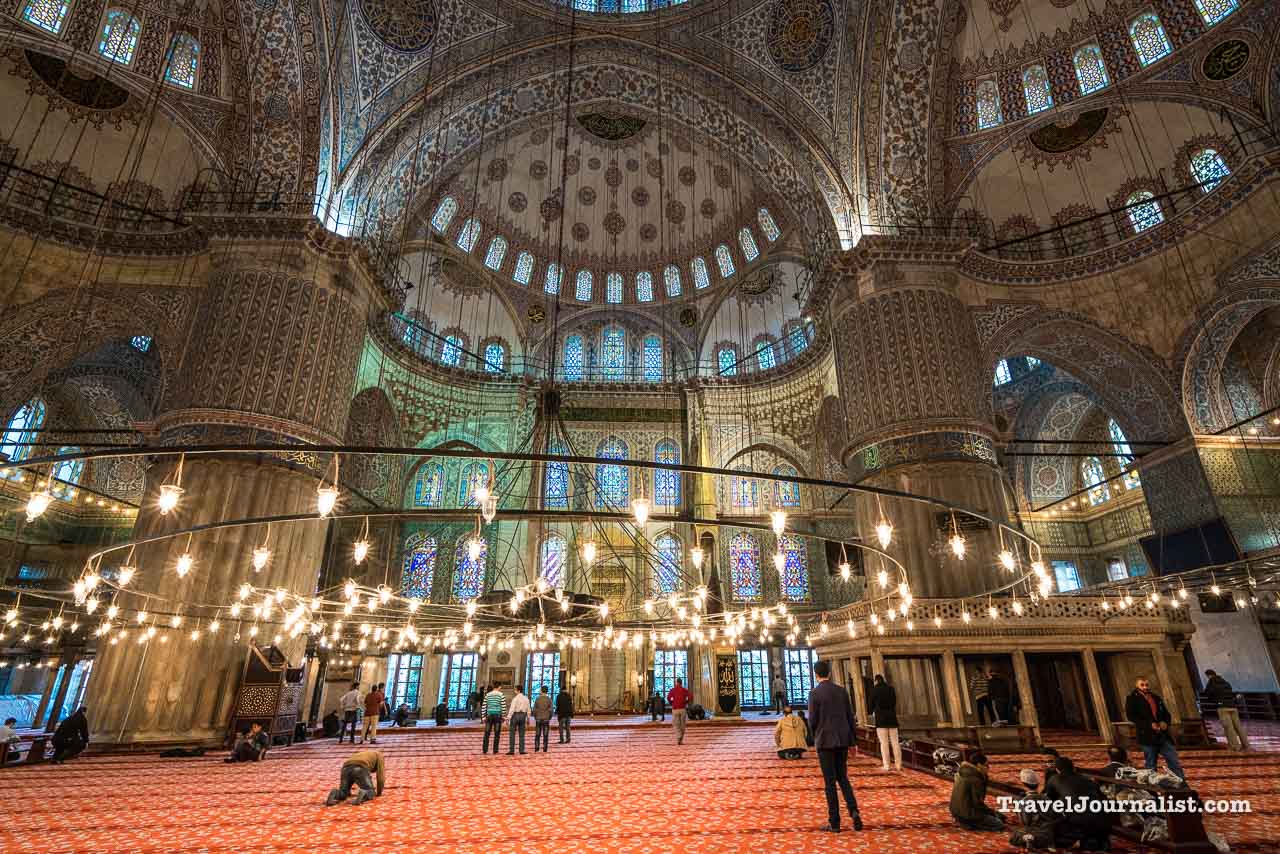 Sultan-Ahmed-Blue-Mosque-Istanbul-Turkey-3