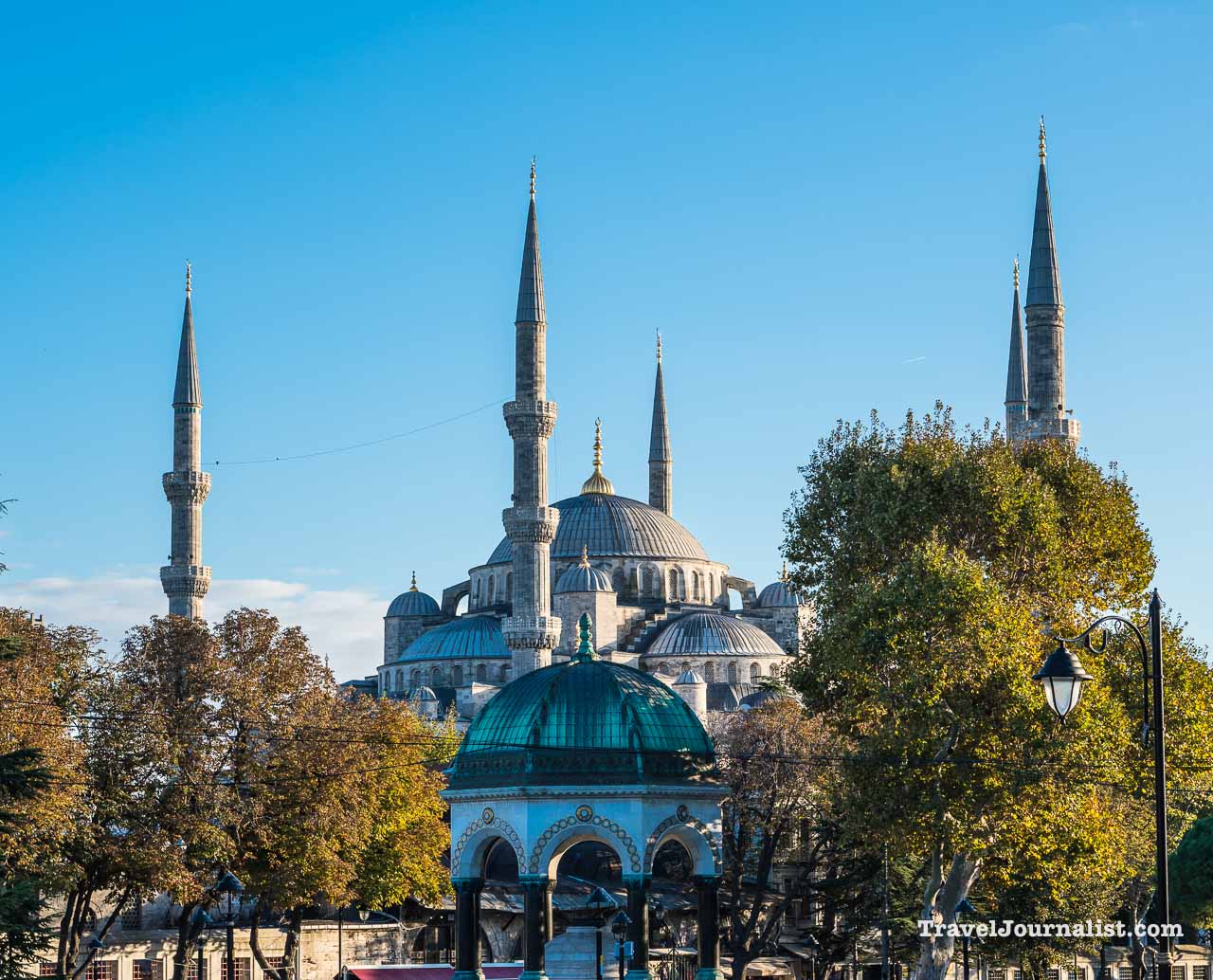 Sultan-Ahmed-Blue-Mosque-Istanbul-Turkey