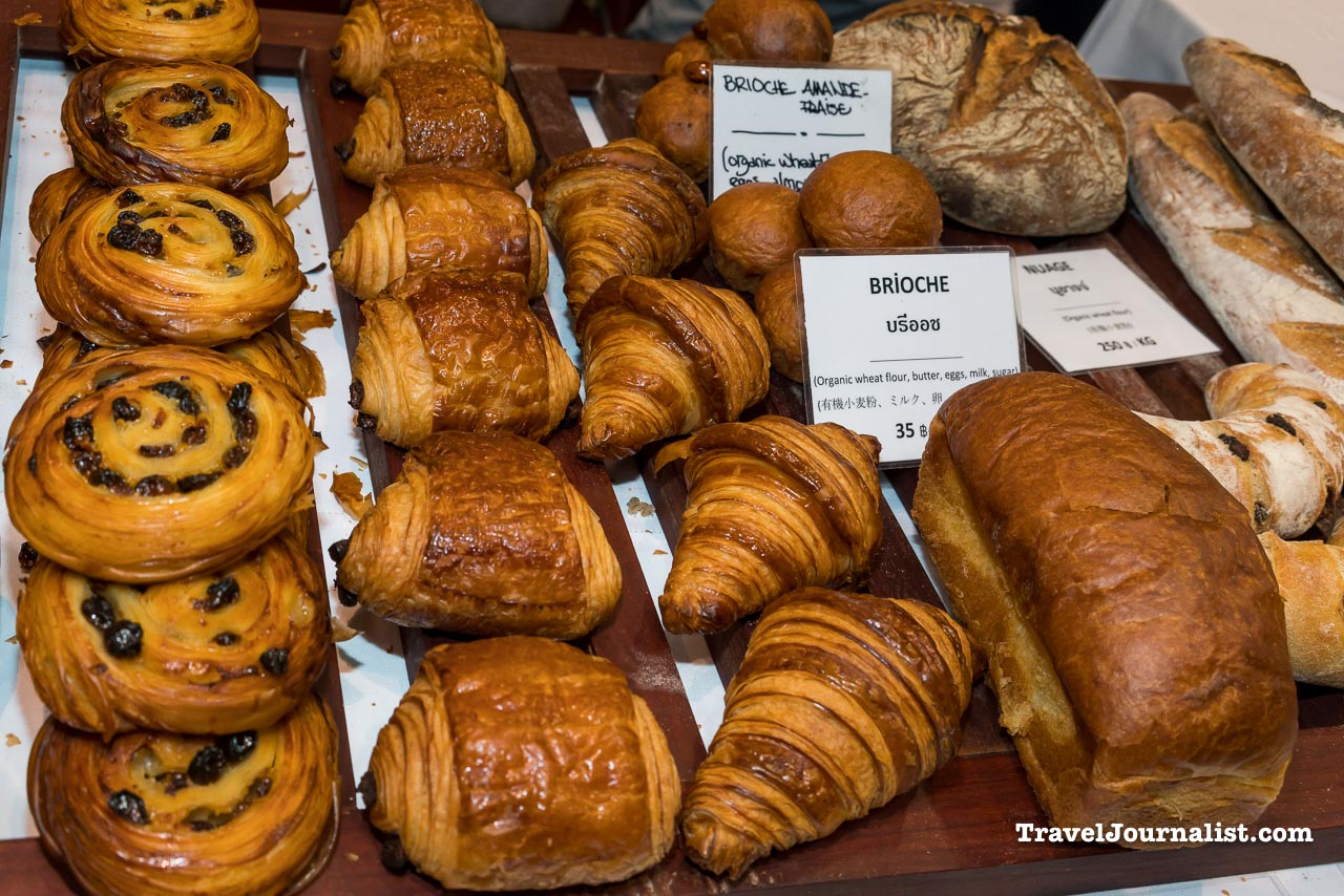 Bonjour-French-Fair-2015-Bangkok-Wine-Bread-Cheese-Croissants-17
