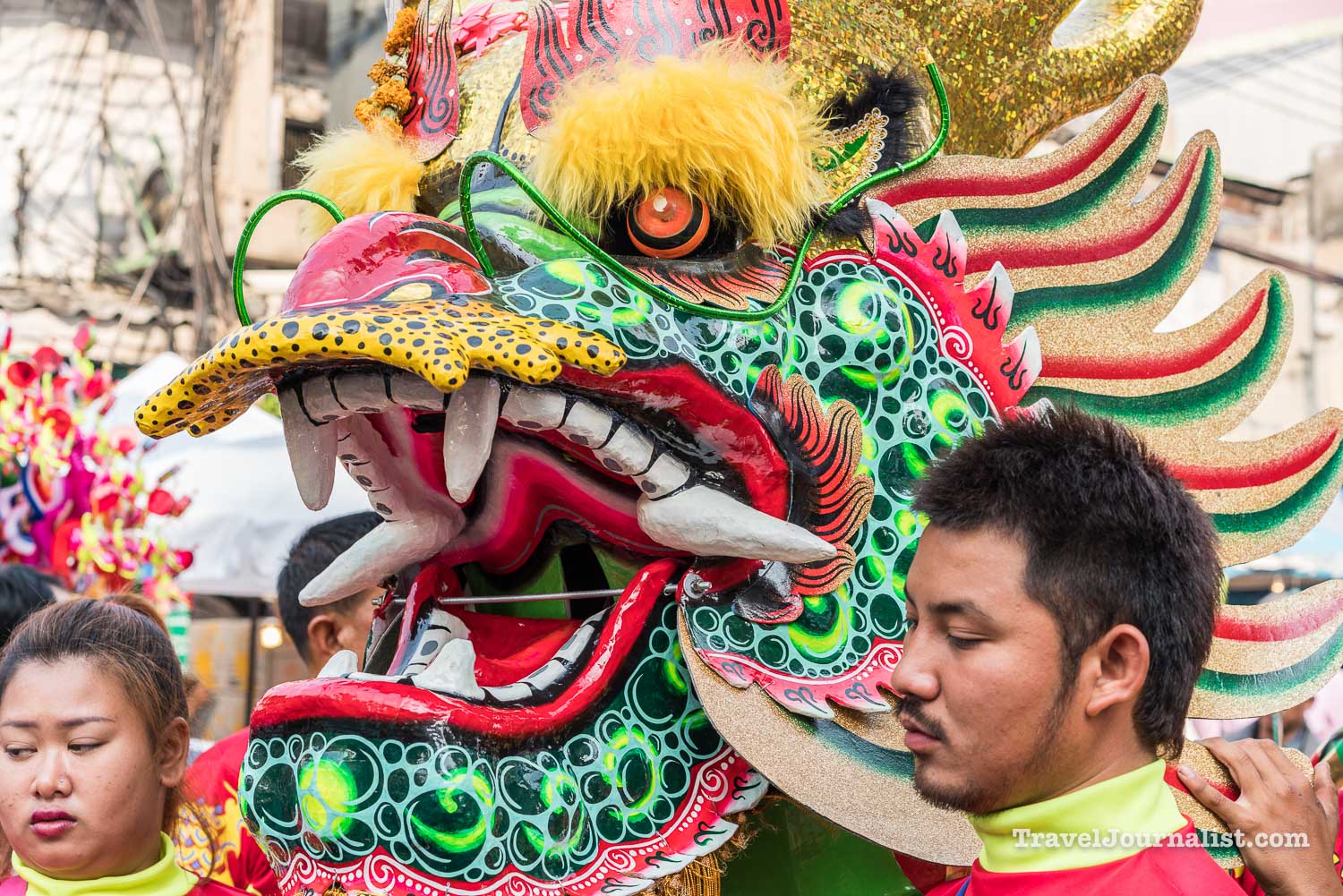 Chinese-New-Year-Bangkok-Yaowarat-Chinatown-Thailand-2016-13