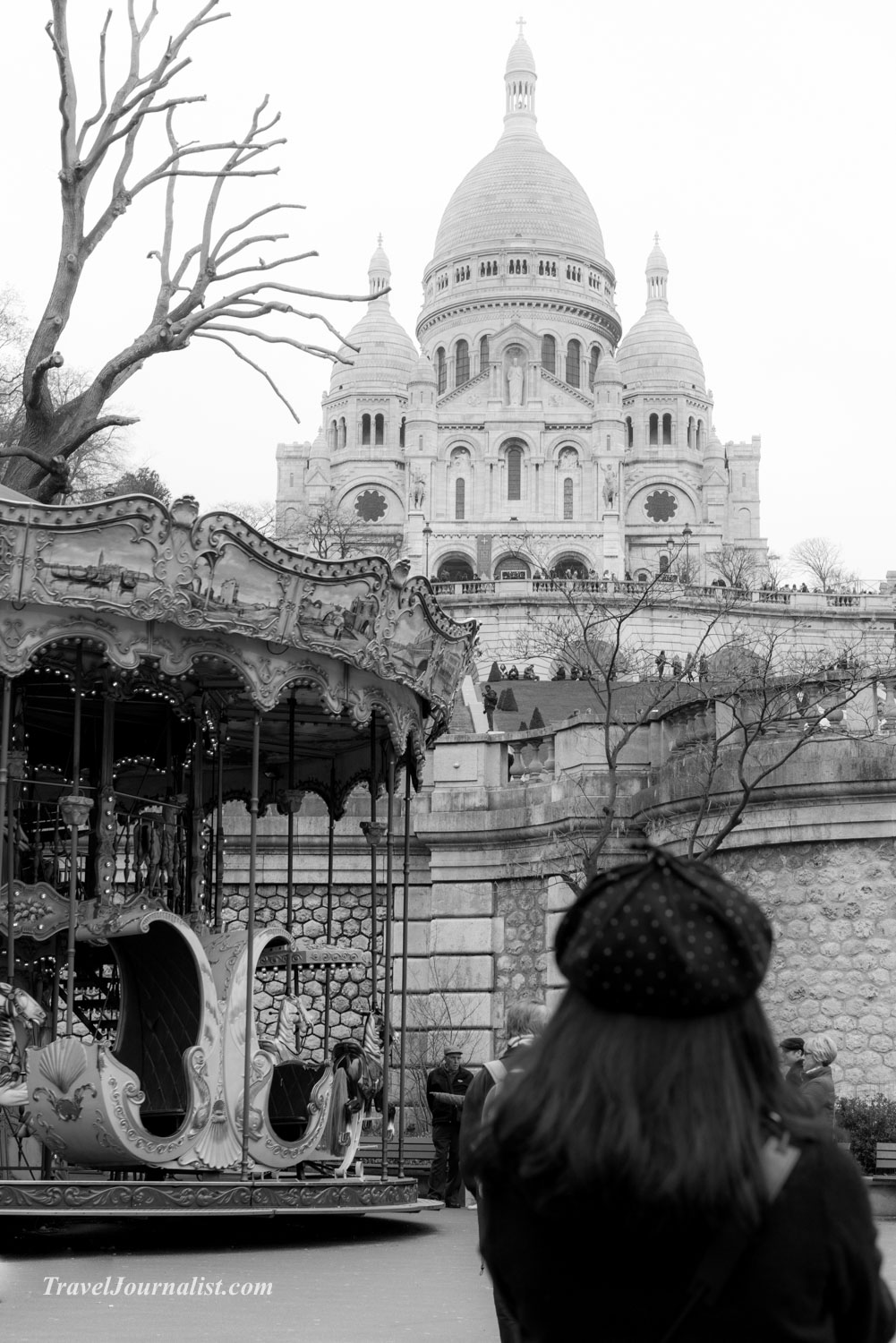 Montmartre-Sacre-Coeur-Street-Photography-Paris