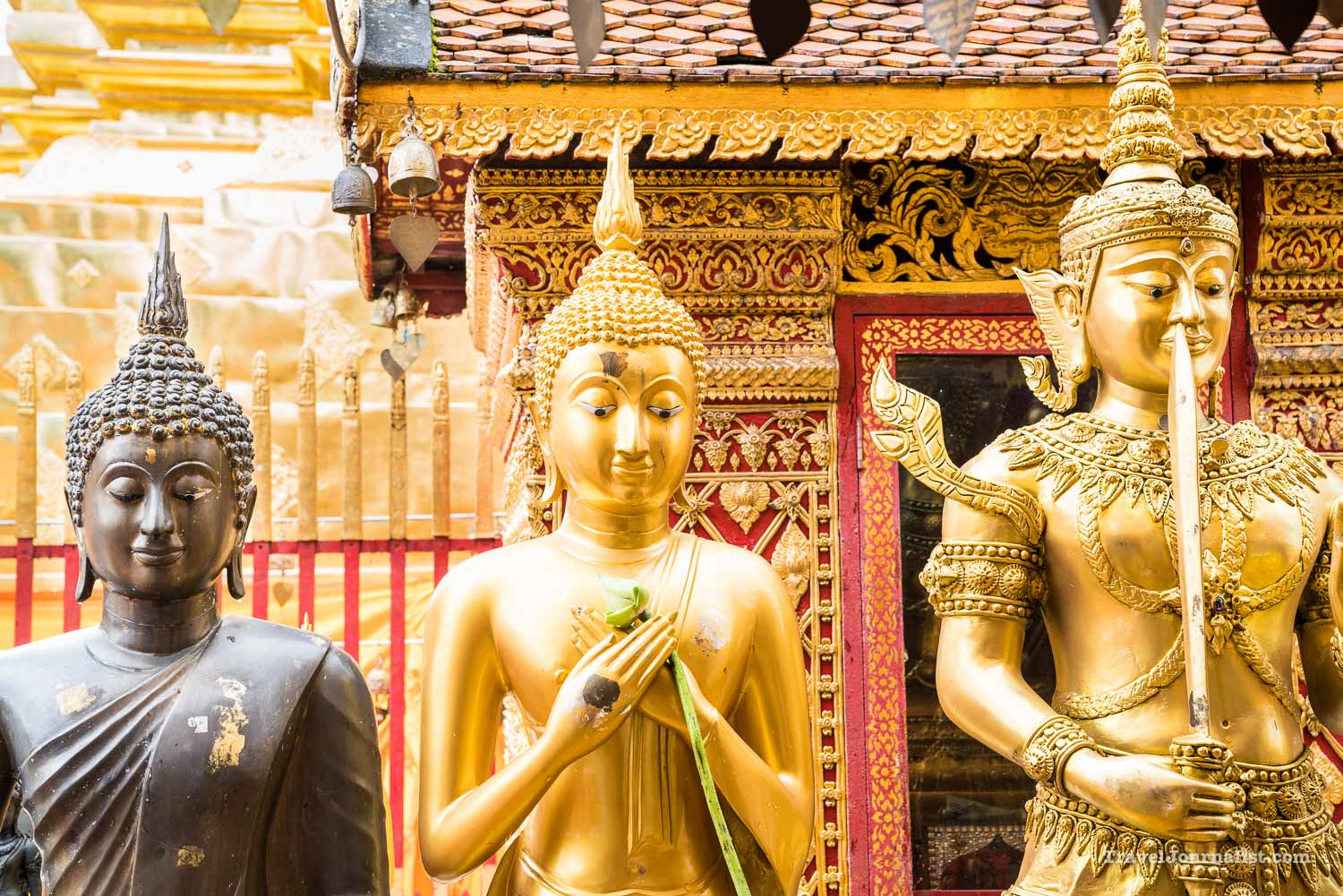 Wat-Phra-That-Doi-Suthep-Buddhist-Temple-Chiang-Mai-Thailand-25