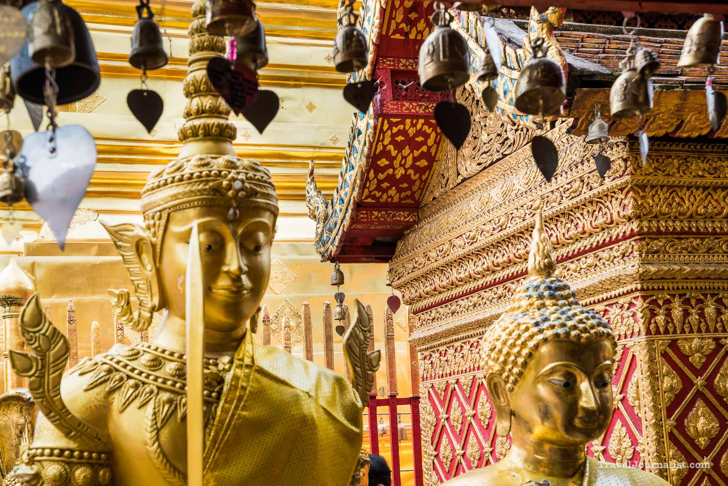 Wat-Phra-That-Doi-Suthep-Buddhist-Temple-Chiang-Mai-Thailand-33