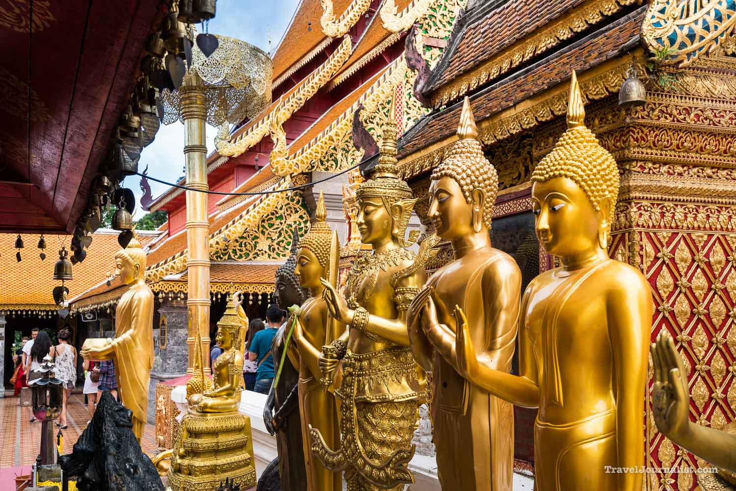 Wat-Phra-That-Doi-Suthep-Buddhist-Temple-Chiang-Mai-Thailand-36