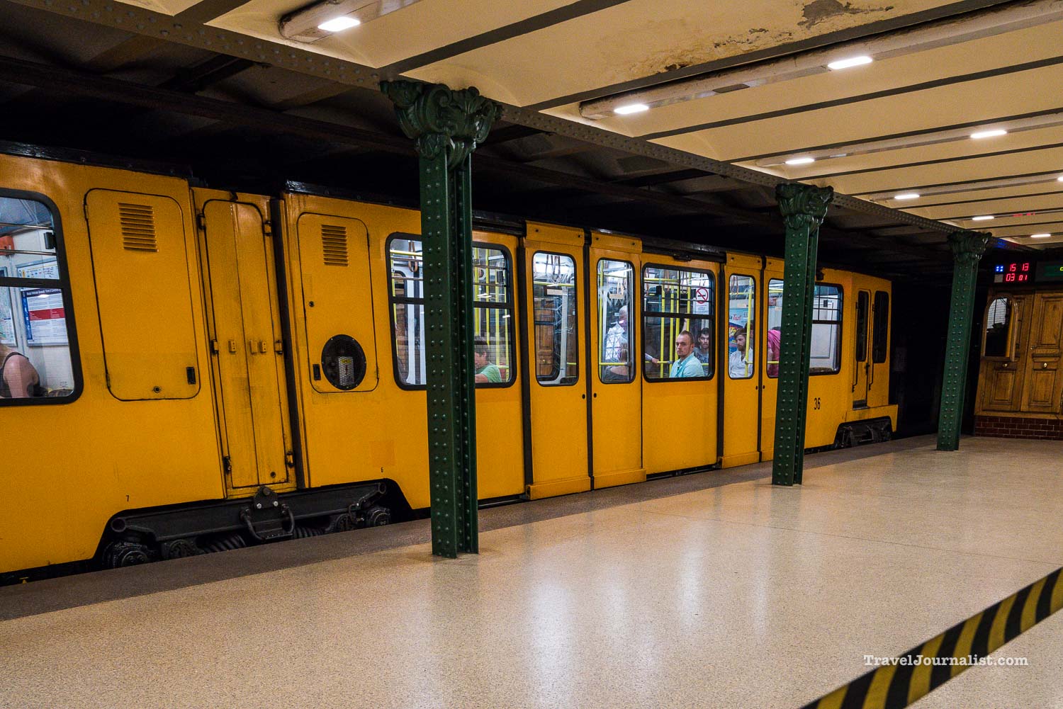 budapest-hungary-landamark-metro-subway-tubes-5