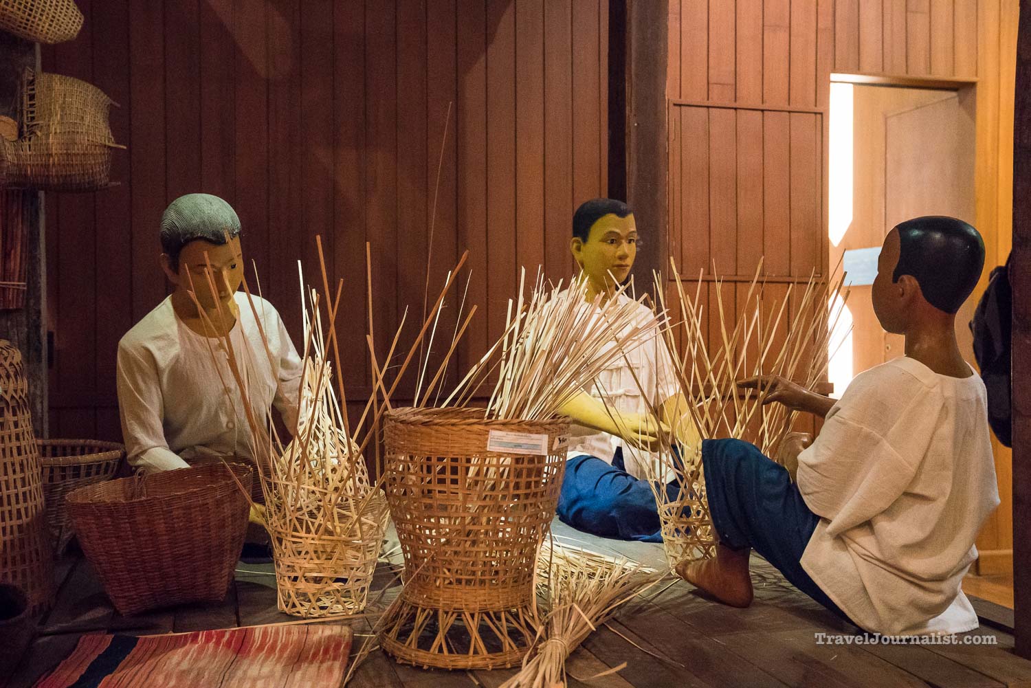 Lanna-Folklife-Museum-Chiang-Mai-Thailand-Art-History-25